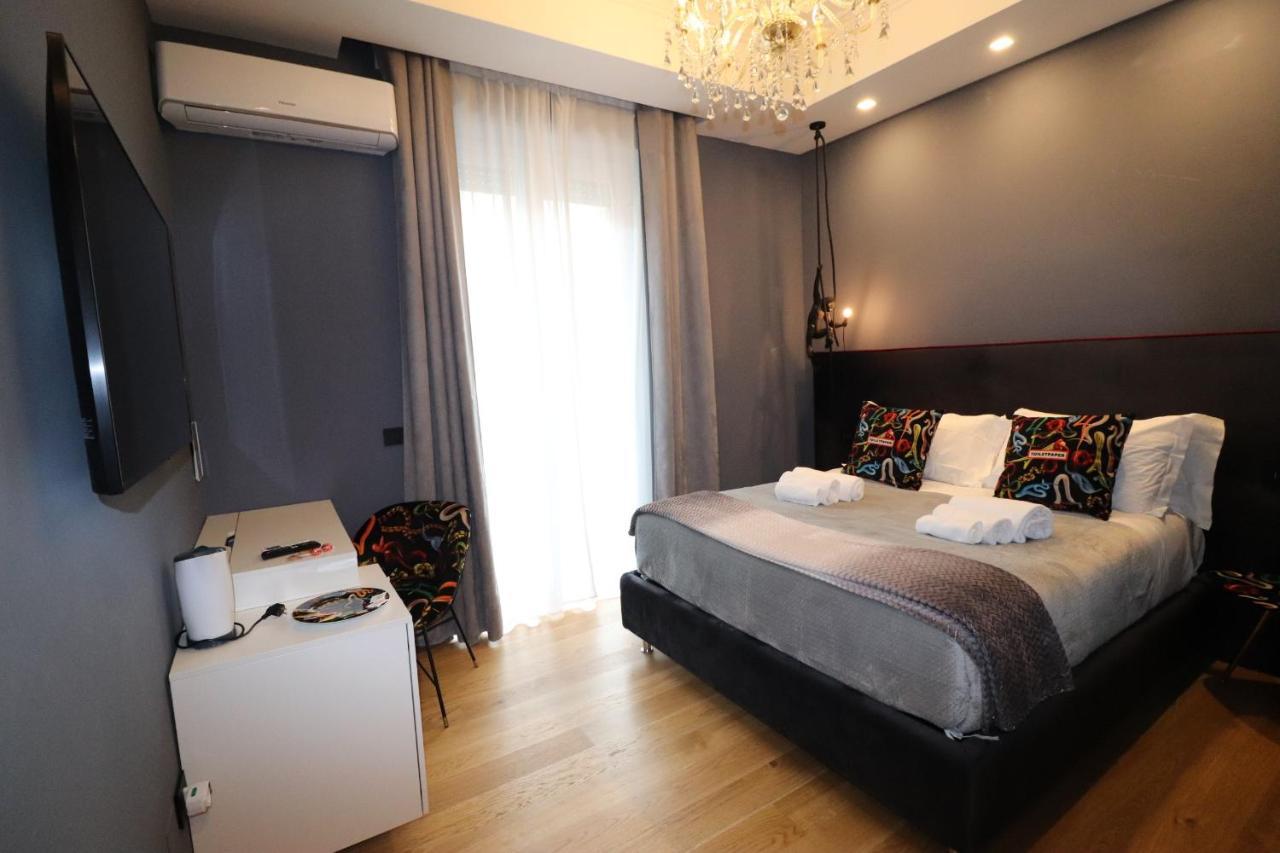 Aron Only Suites Bed And Breakfast Pescara Extérieur photo