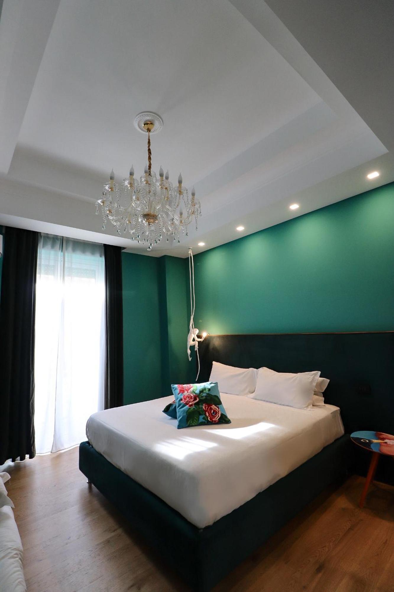 Aron Only Suites Bed And Breakfast Pescara Extérieur photo